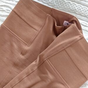 Never Worn  Brown Women's Pants/ Leggings